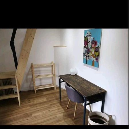 Duplex Refait A Neuf Dans Vieille Batisse Villa Prades  Bagian luar foto